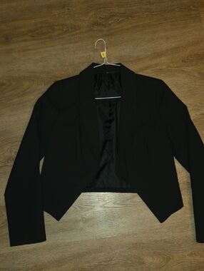 Mossimo Black Open-Front Cropped Blazer
